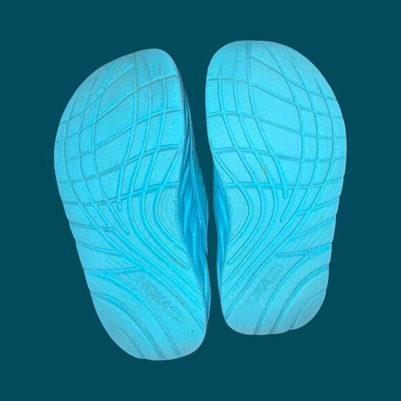 Women’s Hoka One on One is Ora Recovery Slides Size 6.5 - Picture 4 of 8